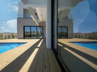 Недвижимость 5 Bedroom Villa For sale in Agios Tychonas, Limassol: 15