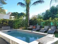 Недвижимость Villa Petit Juas: 1