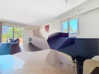 Недвижимость Maison République Cannes: 2