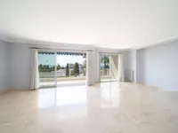 Недвижимость Apartment Croix des Gardes: 4