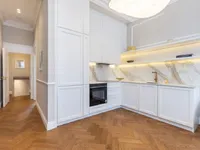 Недвижимость Redcliffe Square: 10