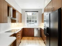 Недвижимость Sydney Street: 17