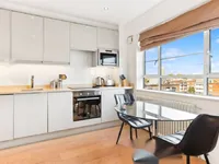 Недвижимость Sloane Avenue: 7