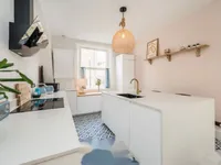 Недвижимость Finborough Road: 8