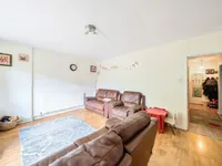 Недвижимость Dickens Estate: 1