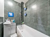 Недвижимость Dickens Estate: 12