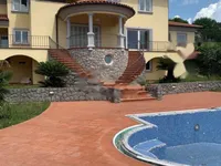 Недвижимость Семейный дом в Побри: 2