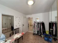 Недвижимость Двухкомнатная квартира Побри: 4