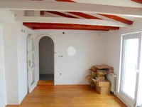 Недвижимость Четырехкомнатная квартира Центр: 6