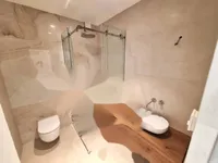 Недвижимость Четырехкомнатная квартира в центре: 18