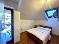 Недвижимость Четырёхкомнатная квартира Ичичи: 9