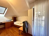 Недвижимость Четырёхкомнатная квартира Ичичи: 10