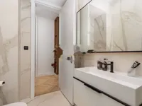 Недвижимость Трёхкомнатная квартира в центре Опатии: 14