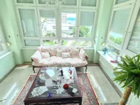 Недвижимость Четырехкомнатная квартира Центр: 2