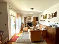 Недвижимость Двухкомнатная квартира Ичичи: 3