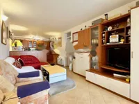 Недвижимость Двухкомнатная квартира Ичичи: 3