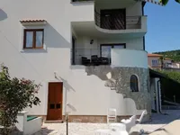 Недвижимость Семейный дом в Поляне: 1