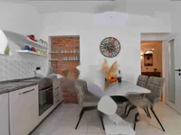 Недвижимость Двухкомнатная квартира Центр: 7