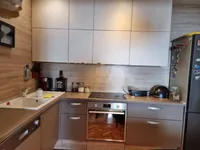 Недвижимость Трехкомнатная квартира в центре: 8