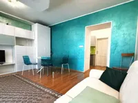 Недвижимость Двухкомнатная квартира Центр: 3