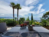 Недвижимость Двухкомнатная квартира в центре: 1