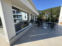 Недвижимость Четырехкомнатная квартира Центр: 12