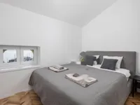 Недвижимость Трехкомнатная квартира Центр: 15