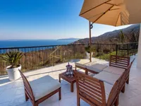 Недвижимость Семейный дом в Поляне: 24