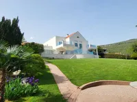 Недвижимость Семейный дом в Ичичи: 1