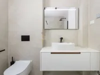 Недвижимость Трёхкомнатная квартира в центре: 14