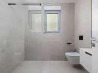 Недвижимость Трёхкомнатная квартира в центре: 18