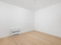 Недвижимость Трехкомнатная квартира Центр: 10