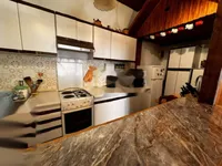 Недвижимость Двухкомнатная квартира в центре: 5