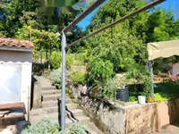 Недвижимость Многоквартирный дом Волоско: 2