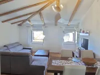 Недвижимость Трехкомнатная квартира Центр: 1