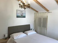 Недвижимость Трехкомнатная квартира Центр: 12