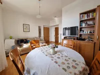 Недвижимость Трёхкомнатная квартира Центр: 4