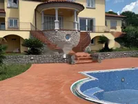 Недвижимость Семейный дом Побри в Опатии: 1