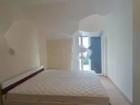 Недвижимость Трехкомнатная Квартира Центр: 4