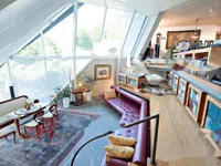 Недвижимость Дом, Блед.: 11