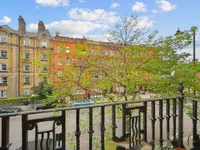 Недвижимость Oakley Street: 3