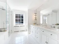 Недвижимость Alexander Square: 5