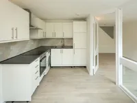 Недвижимость Upper Whistler Walk, Blantyre Street: 16