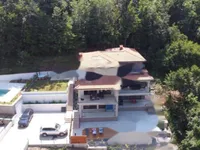 Недвижимость Многоквартирный дом Вепринац: 1