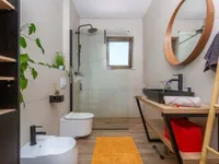 Недвижимость Многоквартирный дом Вепринац: 13