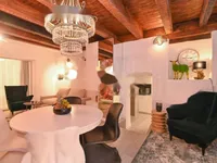 Недвижимость Четырехкомнатная квартира Центр: 15