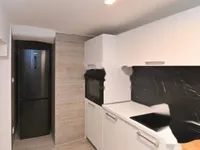 Недвижимость Четырехкомнатная квартира Центр: 19