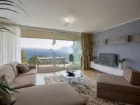 Недвижимость Трехкомнатная квартира в центре Опатии: 2