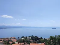 Недвижимость Трехкомнатная квартира в центре: 1