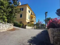 Недвижимость Трехкомнатная квартира Волоско: 1